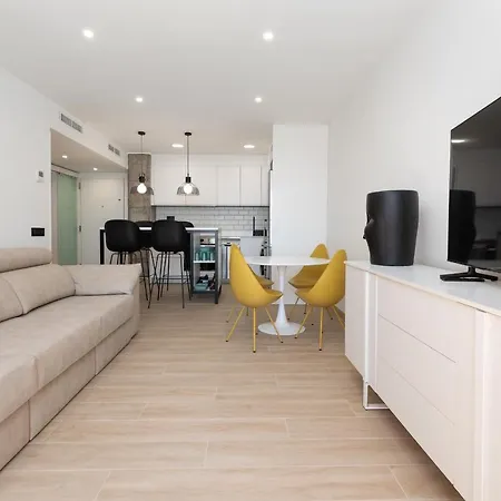 Appartamento Apartup La Concha Beachfront Ii *